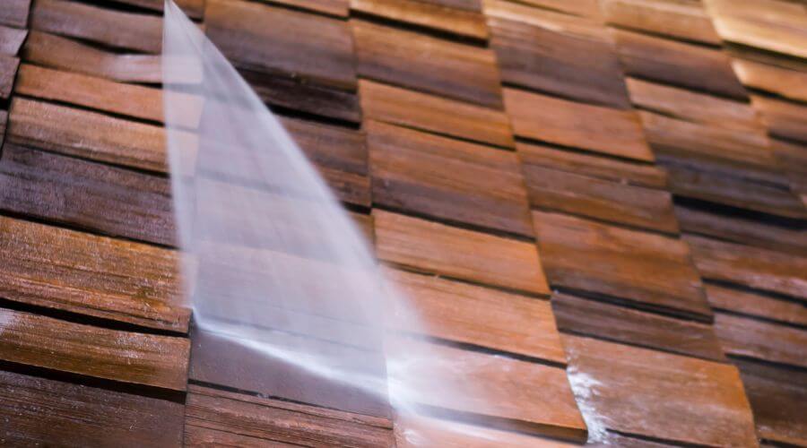 Professional gutter cleaning in Thousandsticks, KY